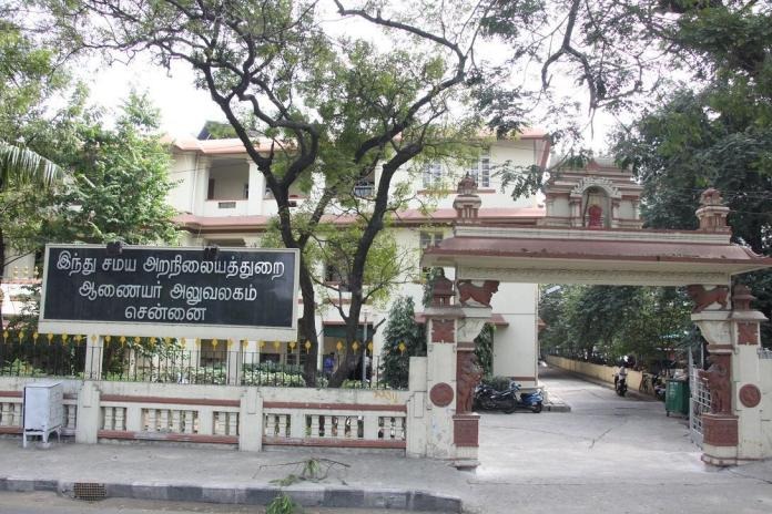 இந்து சமய அறநிலையத்துறை பெரியபாளையத்தம்மன் கோயிலை கோயில் பணியாளர்களுக்கும், செக்யூரிட்டிகளுக்கும், பட்டா போட்டு கொடுத்து விட்டார்களா?