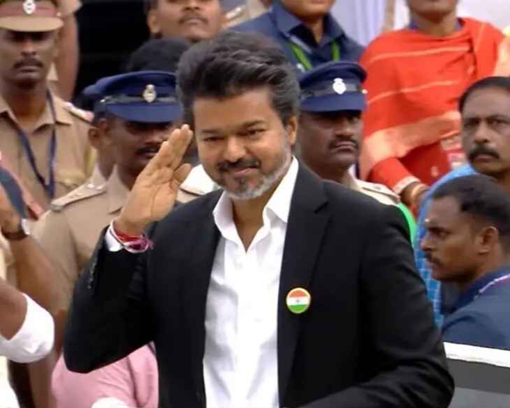 தமிழக வெற்றிக் கழக அரசியல் கட்சியை, மாநில கட்சியாக தேர்தல் ஆணையாத்தால், அங்கீகரிக்கப்பட்டதற்கு தமிழக மக்களுக்கு நன்றி தெரிவித்துள்ளார்.- முதல்வர் விஜய்